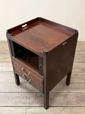 Mahogany cabinet with drawer