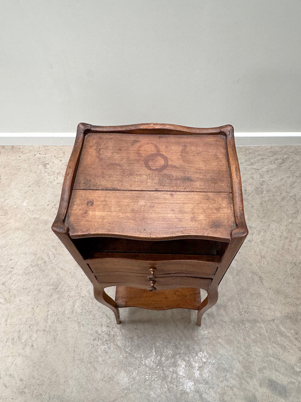 Petite bedside