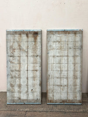 Pottery shelves (each)