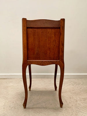 Pair of cabriole leg chevets