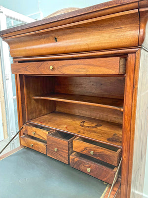 Louis Philippe secretaire