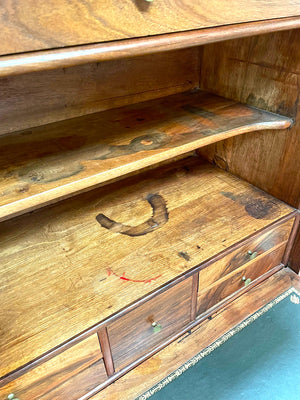 Louis Philippe secretaire