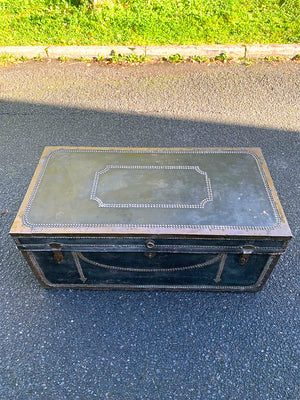 Storage trunk