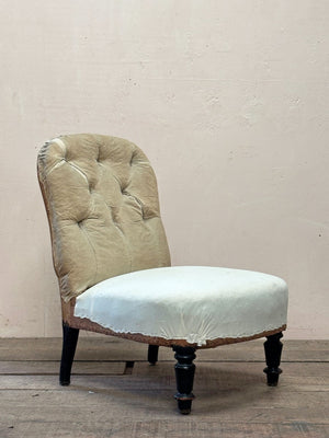 Button back slipper chair 'as is'