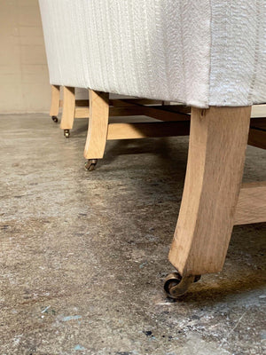 Bench settee