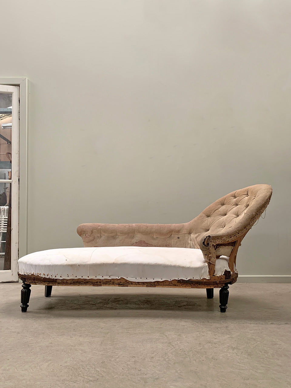 Chaise longue 'as is'