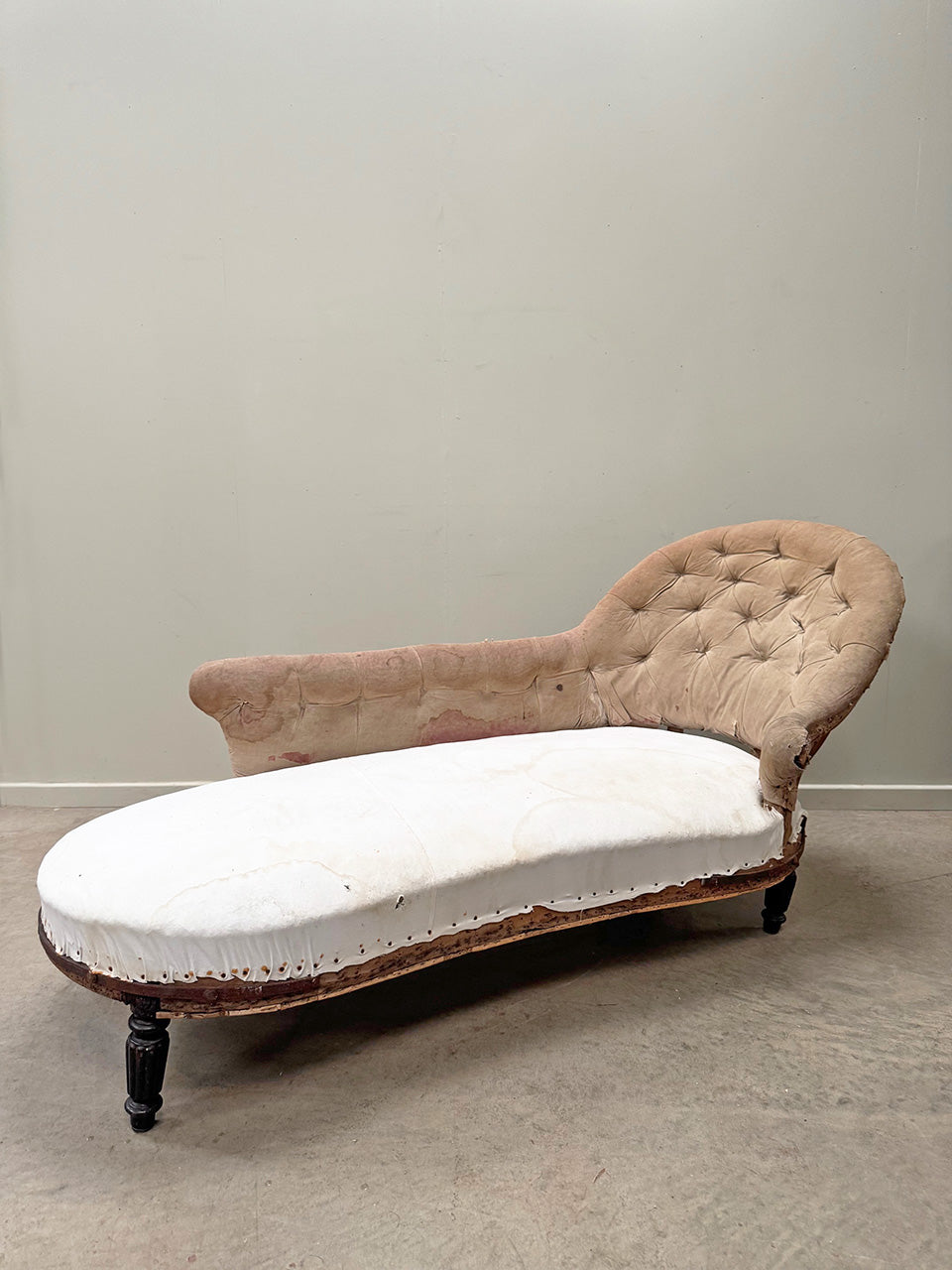 Chaise longue 'as is'