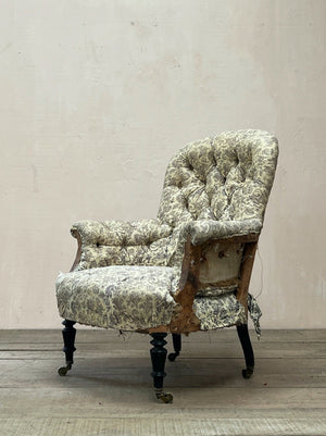 Deep buttoned armchair (Re-upholstered, ex. fabric) (Reserved)