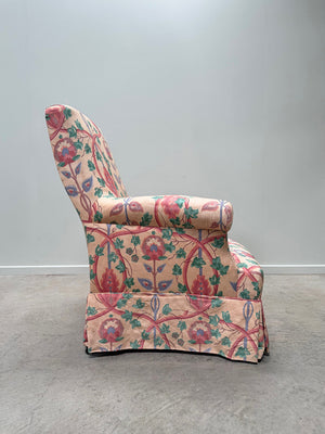 Square back armchair