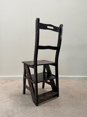 Metamorphic chair (Reserved)