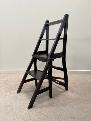 Metamorphic chair (Reserved)