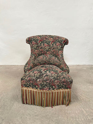 Napoleon III nursing chair 'as is'