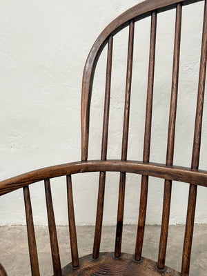 Windsor chair