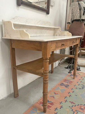 1800's faux bamboo washstand