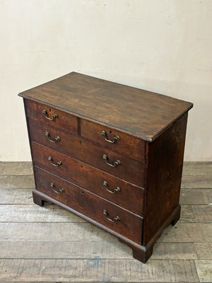 Georgian chest of drawers