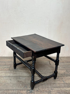 Bobbin turned table