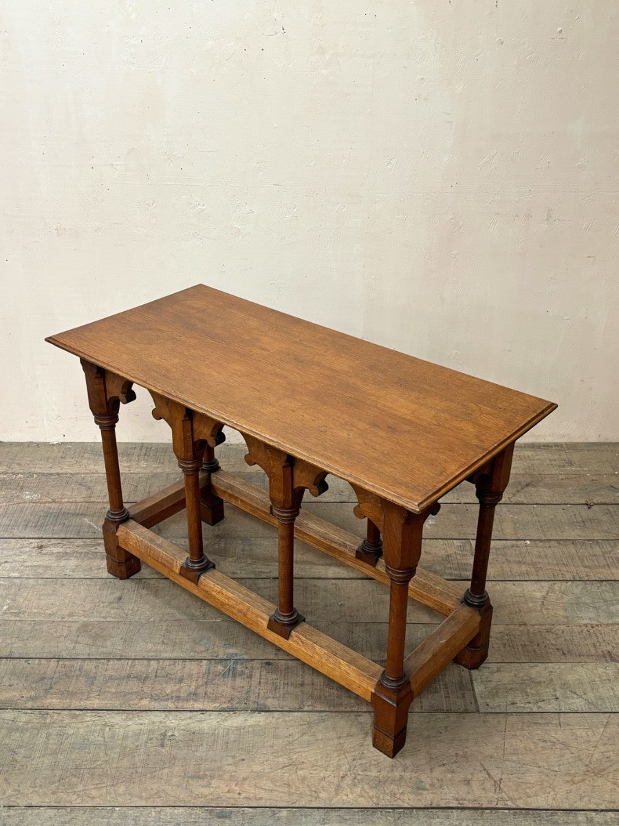 Gothic table