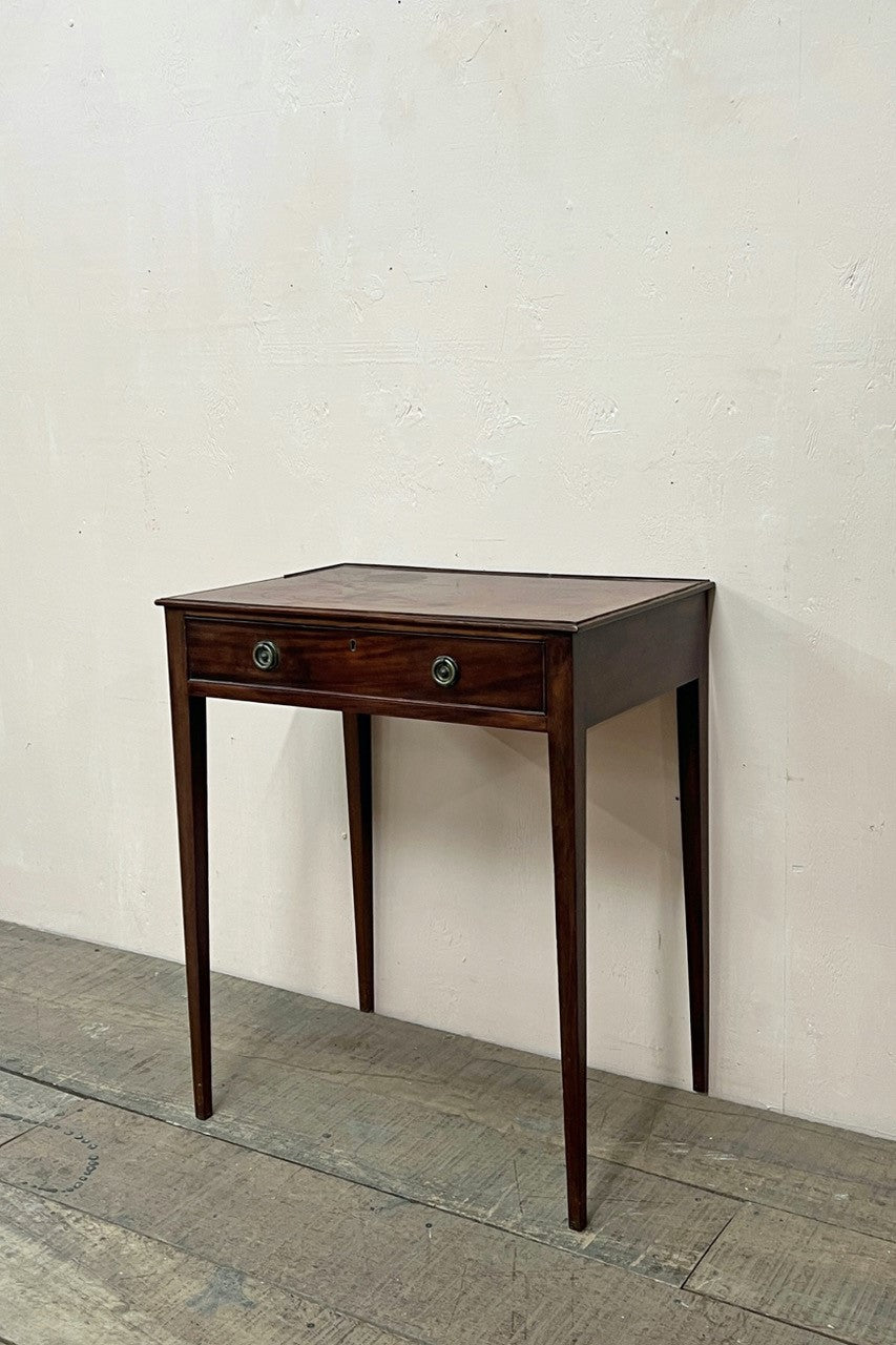Side / hall table