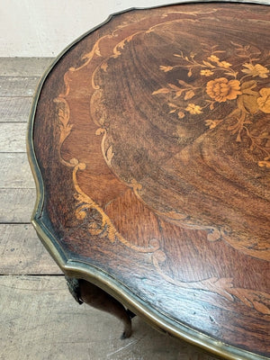Inlayed table