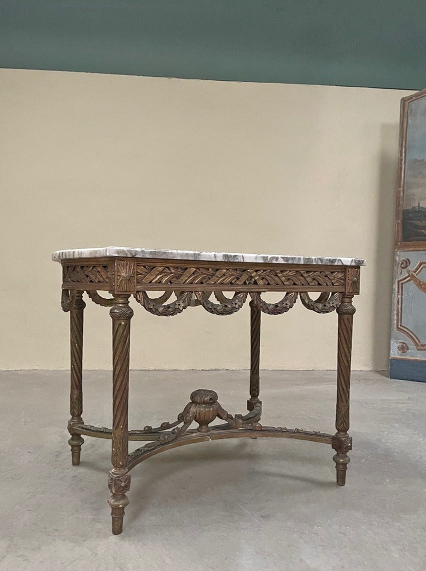 Gilded circles table