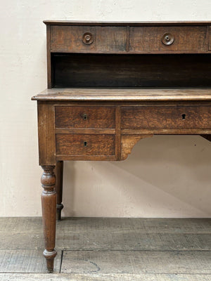 Oak desk