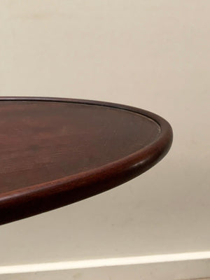 Oval top side table