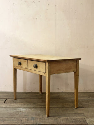 Pine desk