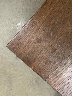 Tapered leg table