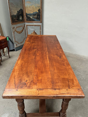 Farmhouse table