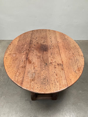 Large oval table