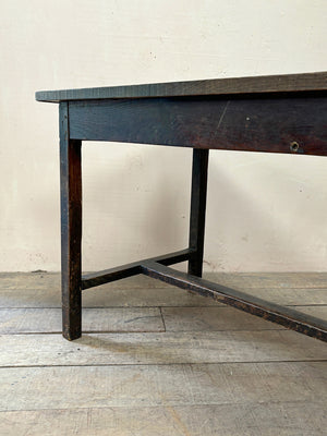 Farmhouse table