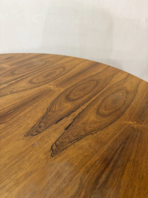 Merrow dining table