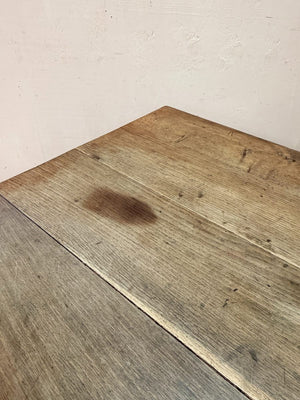 Oak dining table