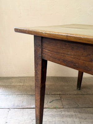 Oak dining table