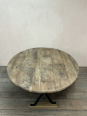 Oval table