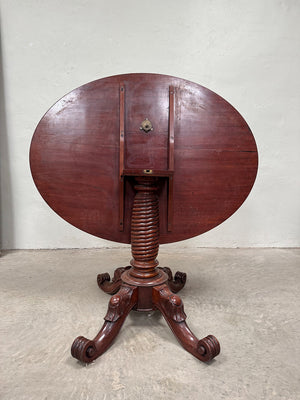 Mahogany oval top tilt table