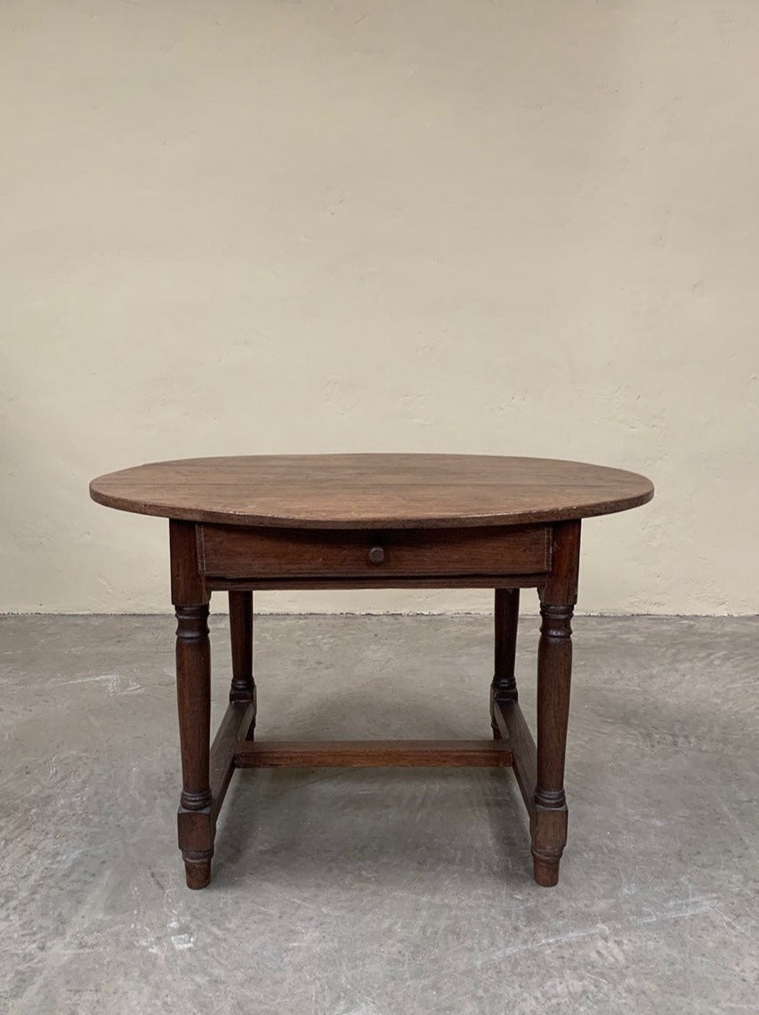 Oval top kitchen table