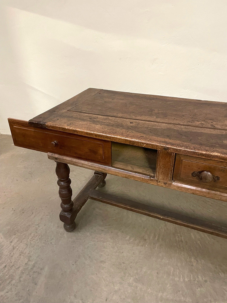 Oak table with sliding drawers