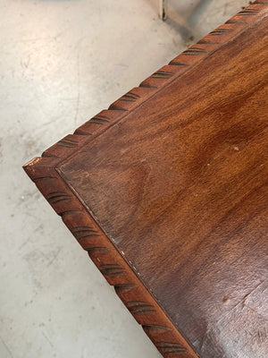 Spanish table