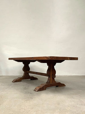 Refectory dining table with stretcher