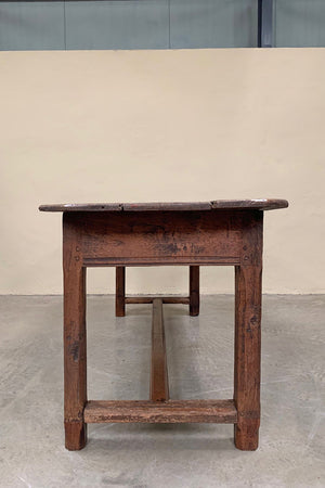 Farmhouse table with squared off corners