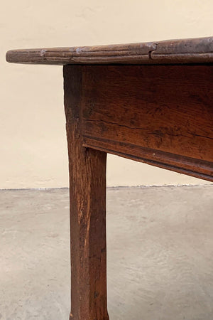 Farmhouse table with squared off corners