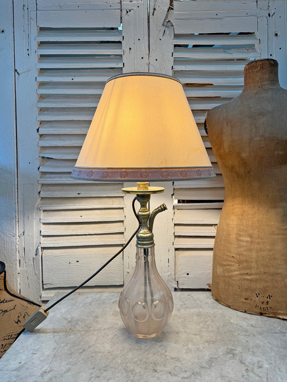 Glass table lamp