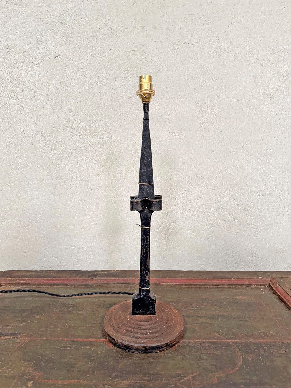 Wrought iron table lamp base