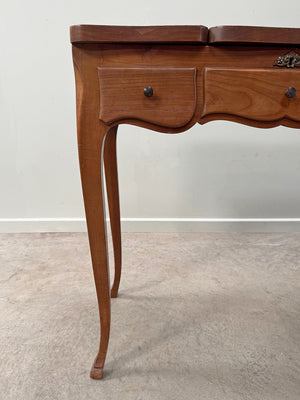 Lift top dressing table