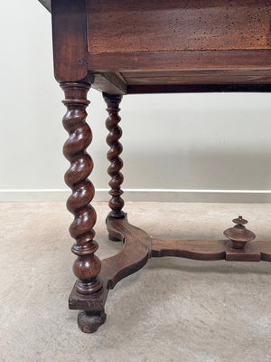 Barley twist table