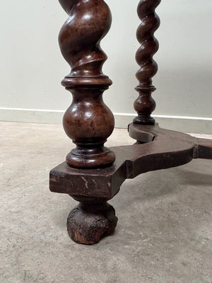 Barley twist table