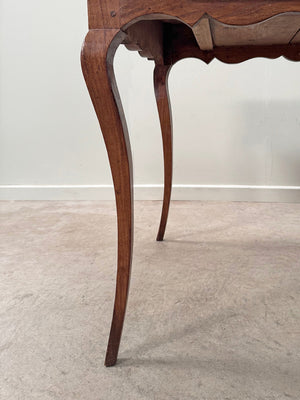 Cabriole leg desk