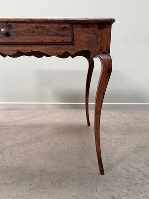 Cabriole leg desk