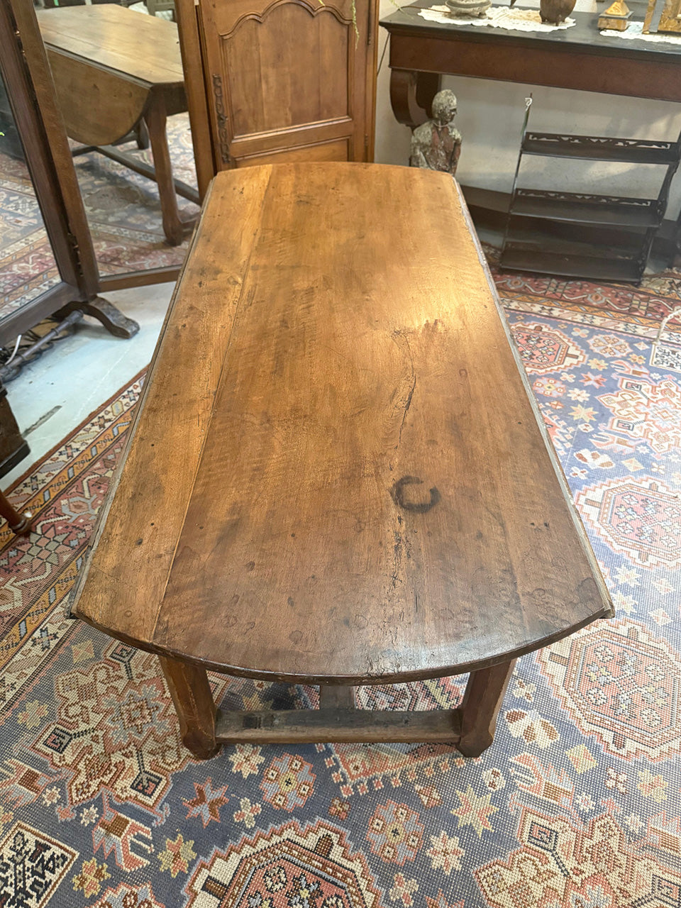 Large oval drop leaf table